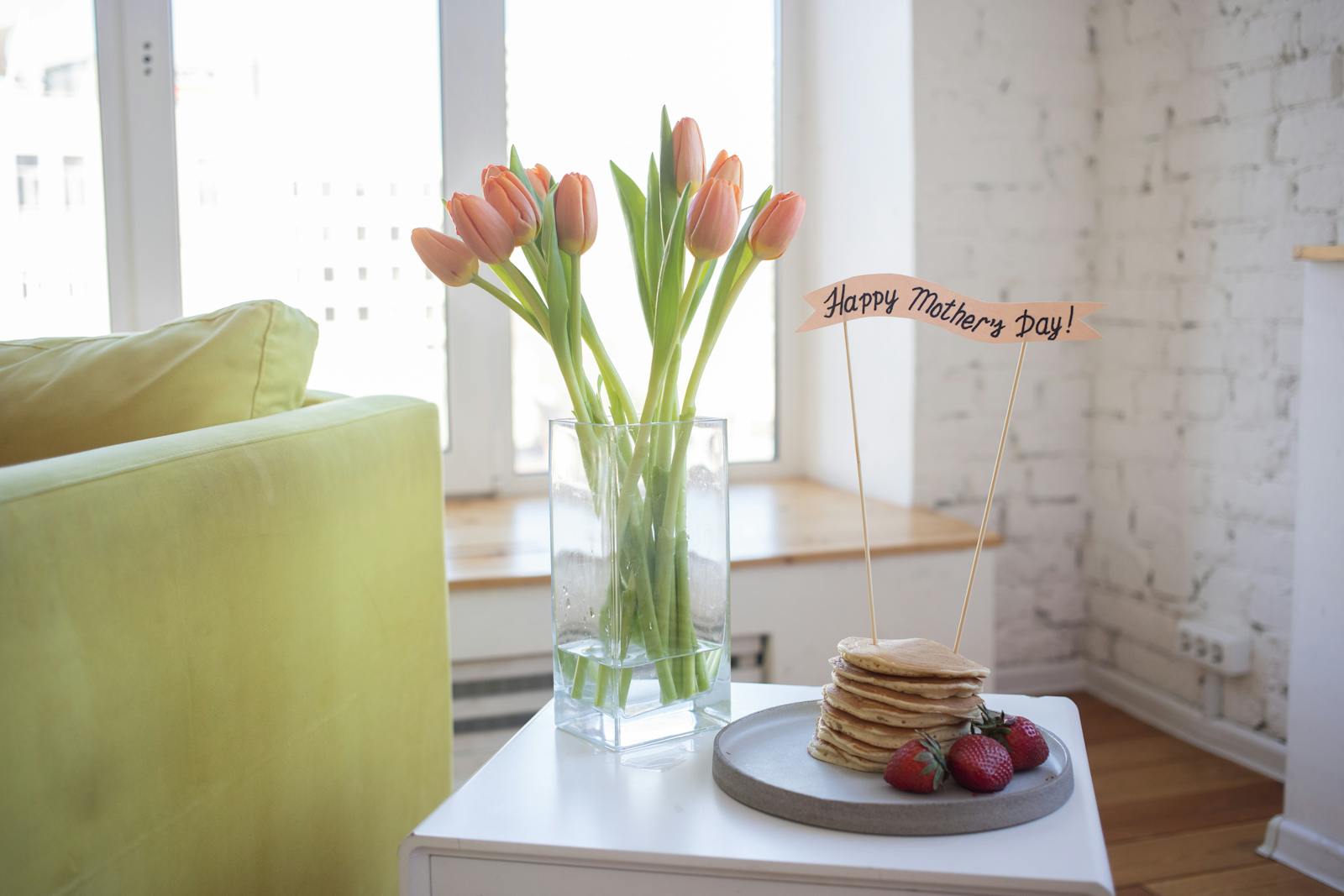 Mother's Day Brunch from the Farmers Market: A 2026 Guide